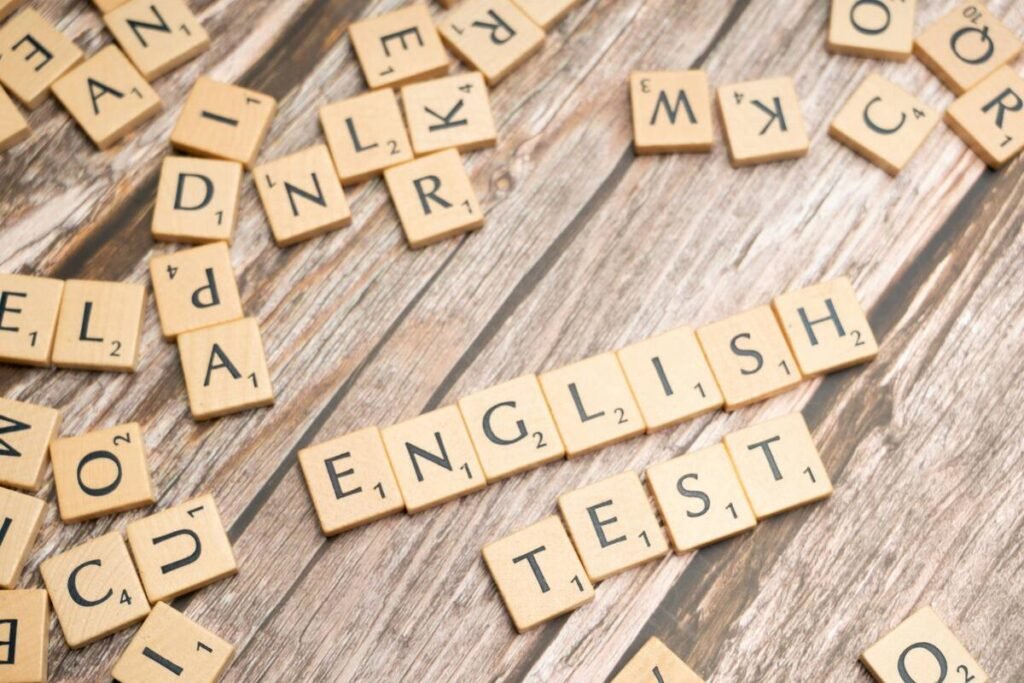 English words on table